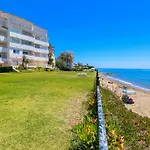 Luxury With Pool View - Playa Real Beachfront