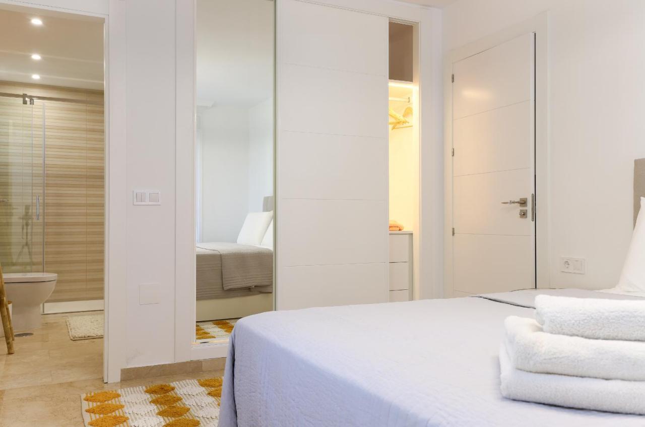 Apartment Luxury With Pool View - Playa Real Beachfront