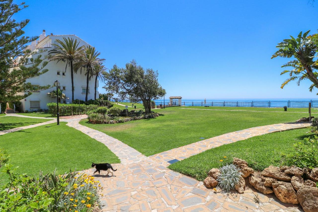 Luxury With Pool View - Playa Real Beachfront