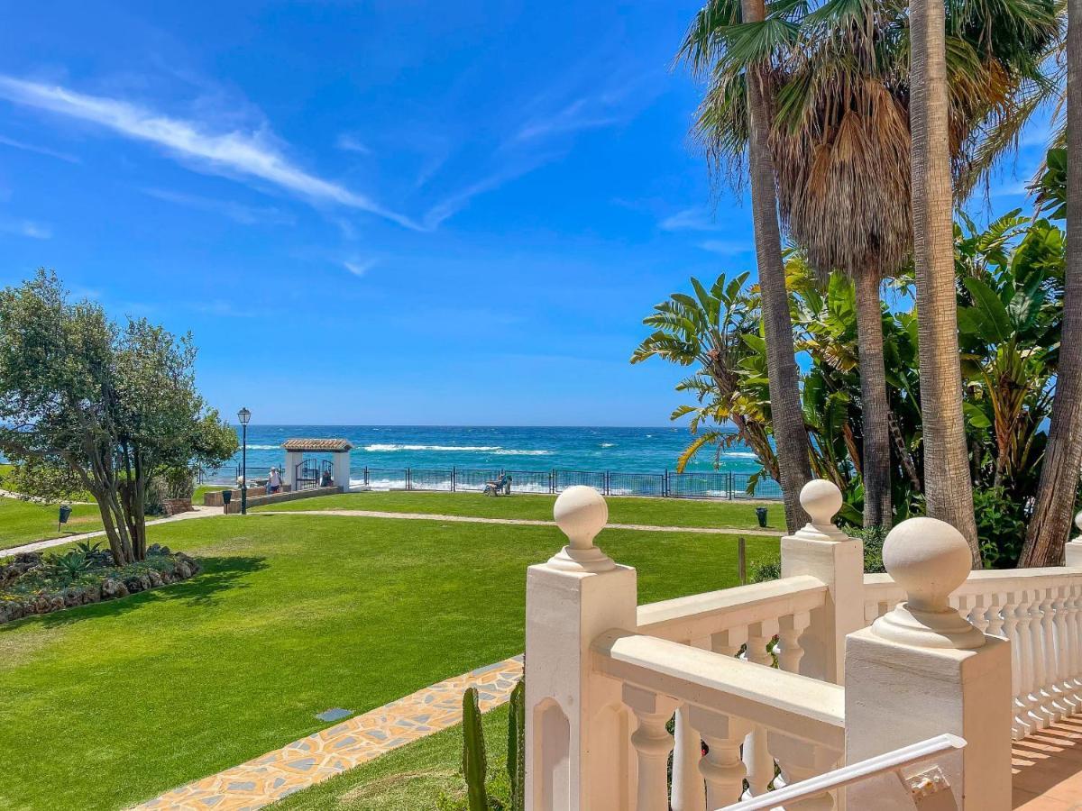 Apartment Luxury With Pool View - Playa Real Beachfront